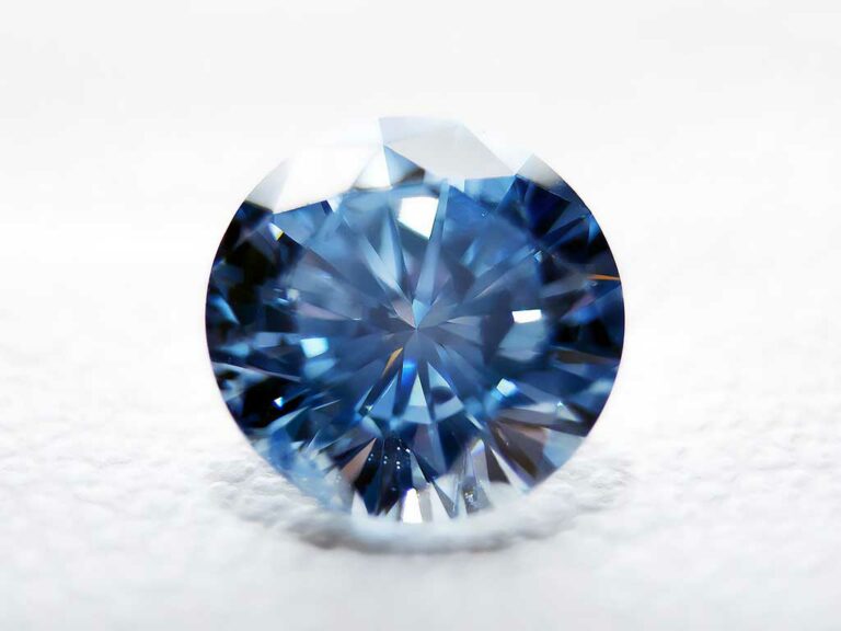 Brilliant Cut Ash Diamond Algordanza Switzerland