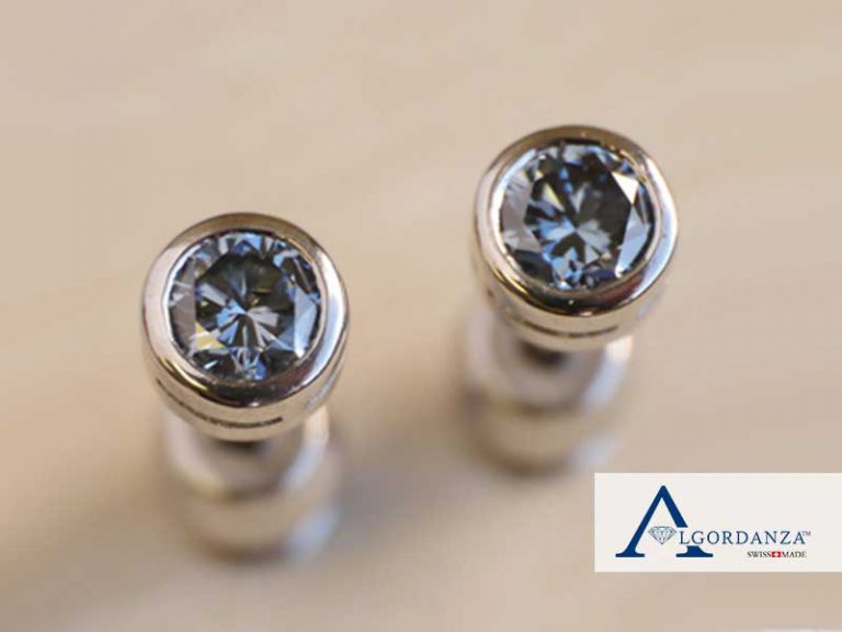 Ash Diamond in Earring Studs Algordanza